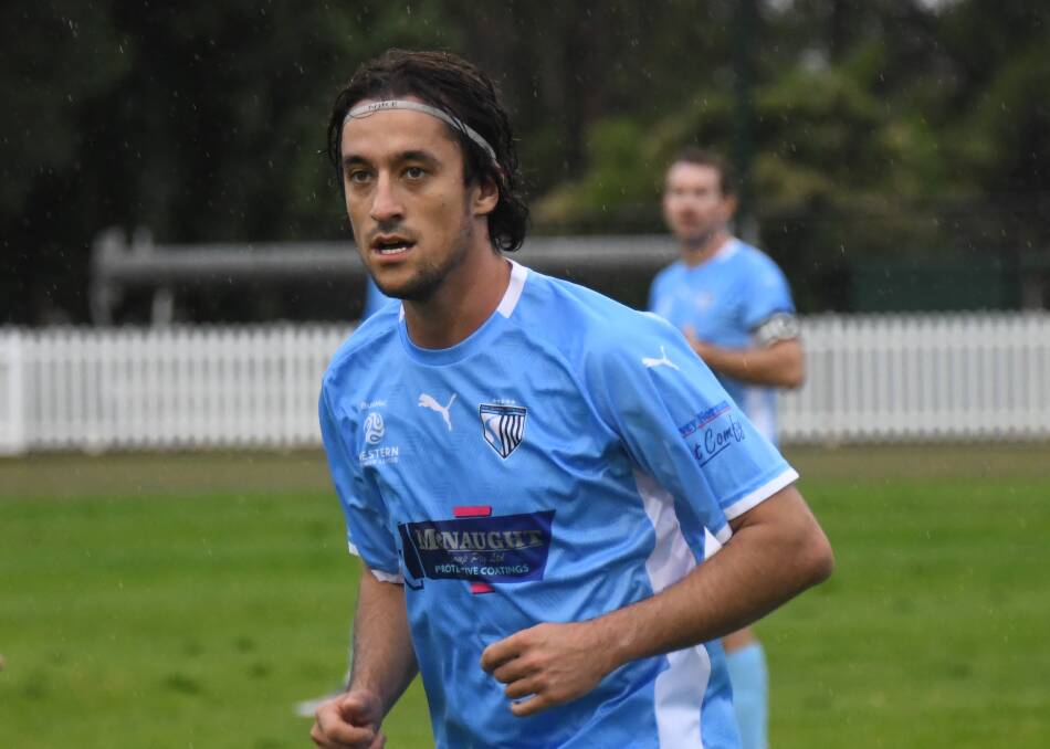 Macquarie United's Ben Michaelis. Picture by Amy McIntyre